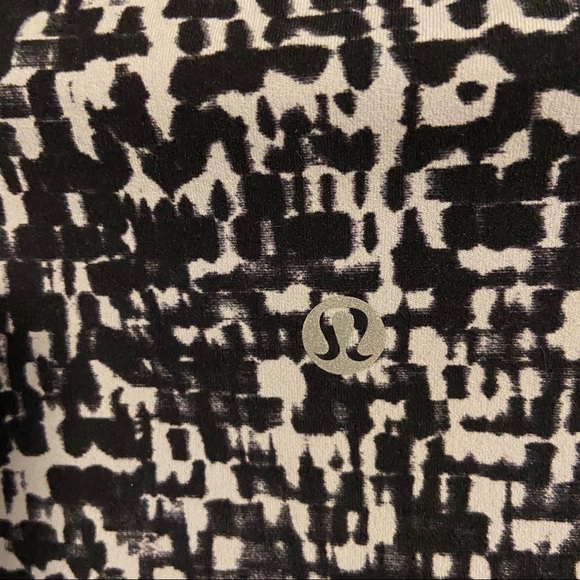NWT Lululemon Align HR Pant in Black & Grey Print - Picture 6 of 7